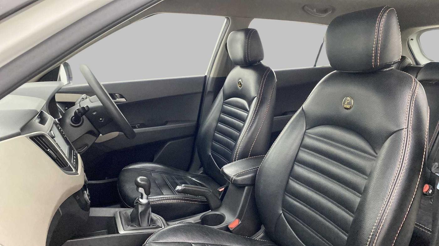 2017 Hyundai Creta SX PLUS 1.6 PETROL, Petrol, Manual, 54,747 km, Right Side Front Door Cabin