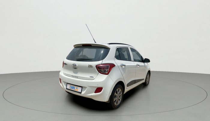 2016 Hyundai Grand i10 ASTA (O) 1.2 KAPPA VTVT, Petrol, Manual, 71,858 km, Right Back Diagonal
