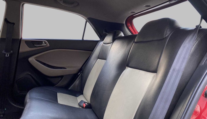 2017 Hyundai Elite i20 MAGNA EXECUTIVE 1.2, Petrol, Manual, 66,027 km, Right Side Rear Door Cabin