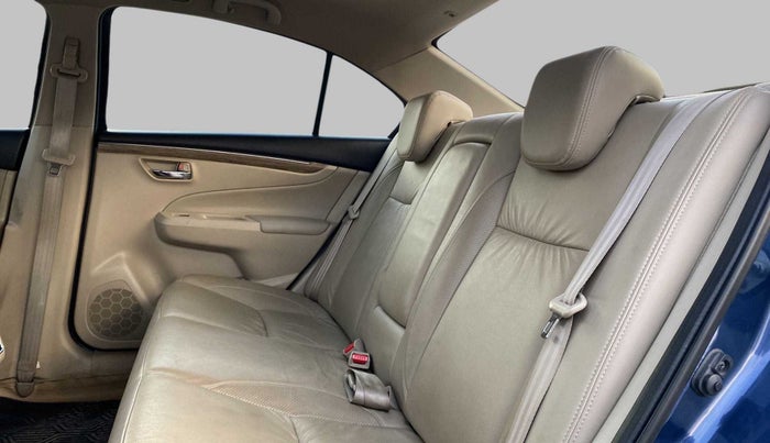 2019 Maruti Ciaz ALPHA  AT 1.5 SHVS PETROL, Petrol, Automatic, 36,139 km, Right Side Rear Door Cabin