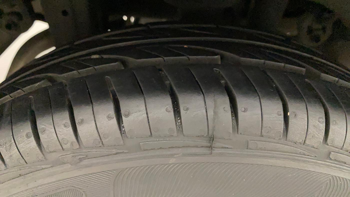 2018 Maruti Alto 800 VXI, Petrol, Manual, 65,730 km, Right Rear Tyre Tread