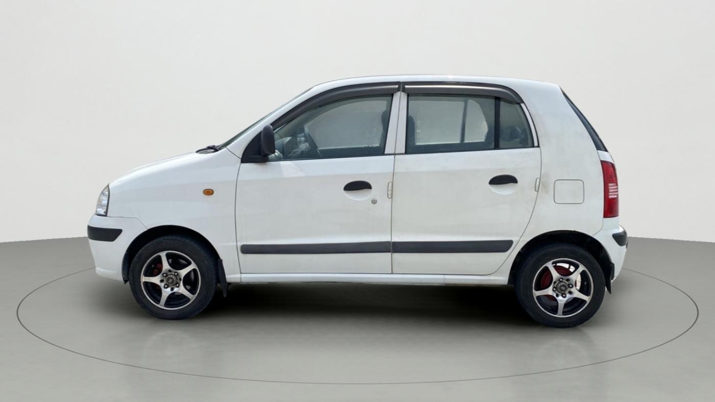 2011 Hyundai Santro Xing GL PLUS, Petrol, Manual, 65,537 km, Left Side