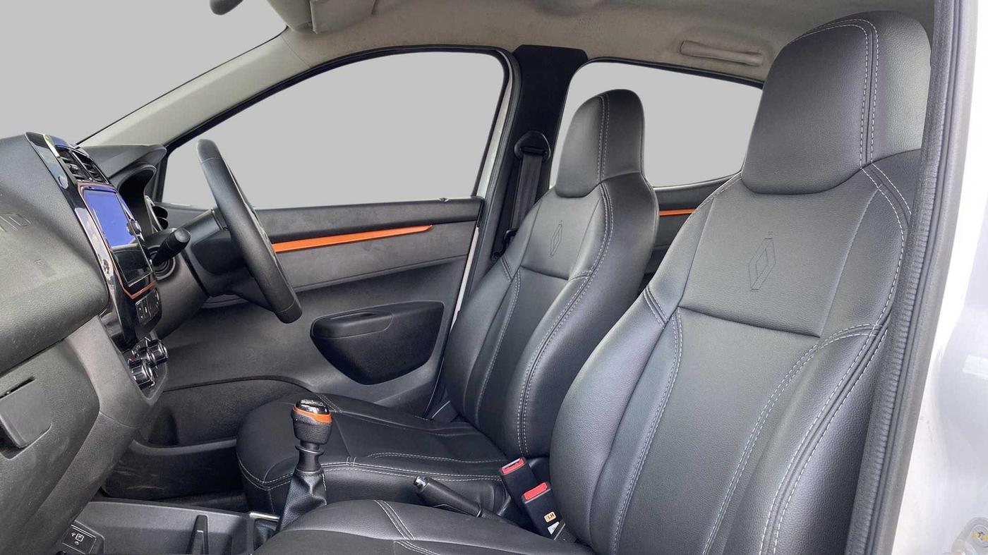 2020 Renault Kwid CLIMBER 1.0 (O), Petrol, Manual, 46,416 km, Right Side Front Door Cabin