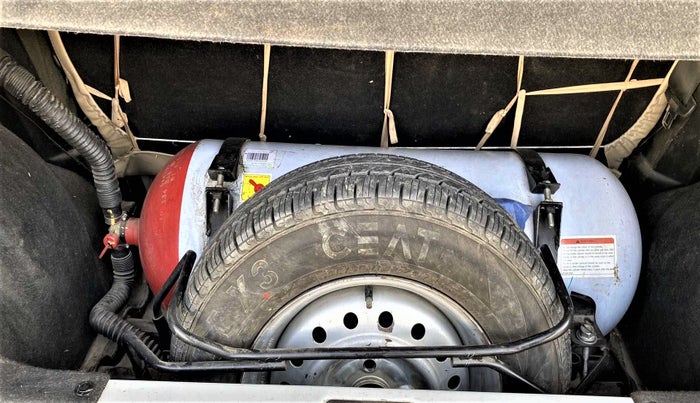 2021 Maruti New Wagon-R LXI CNG (O) 1.0, CNG, Manual, 82,681 km, Dicky (Boot door) - Jack/Tool not available