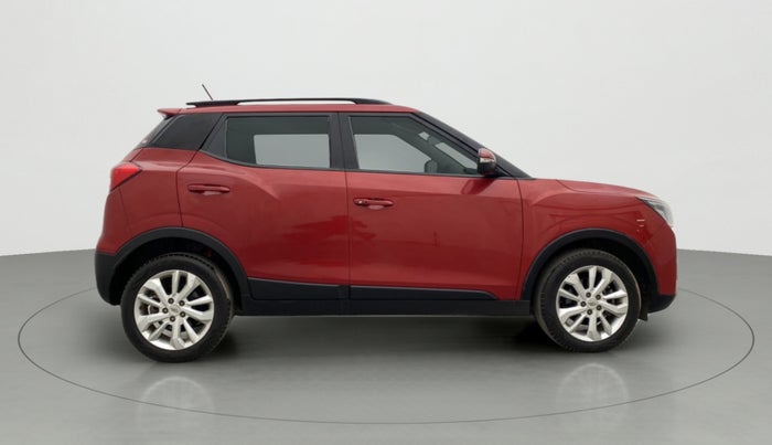 2019 Mahindra XUV300 W8 1.2 PETROL, Petrol, Manual, 34,177 km, Right Side View