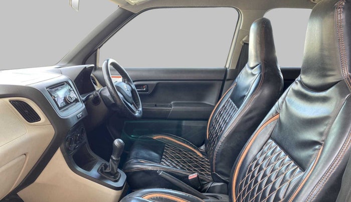 2021 Maruti New Wagon-R LXI CNG 1.0, CNG, Manual, 15,632 km, Right Side Front Door Cabin