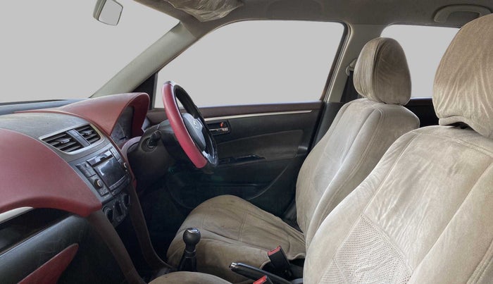 2014 Maruti Swift VDI, Diesel, Manual, 81,047 km, Right Side Front Door Cabin