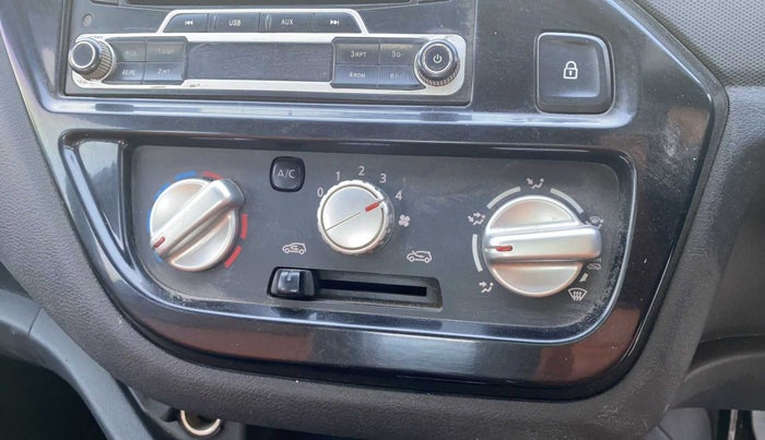 2017 Datsun Redi Go T (O), Petrol, Manual, 1,15,401 km, Dashboard - Air Re-circulation knob is not working