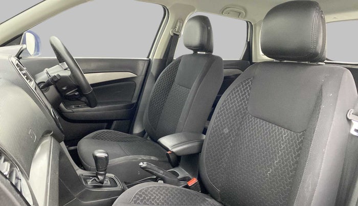 2018 Maruti Vitara Brezza ZDI PLUS AMT, Diesel, Automatic, 55,927 km, Right Side Front Door Cabin