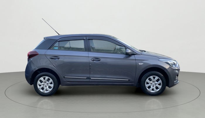 2018 Hyundai Elite i20 MAGNA EXECUTIVE 1.2, Petrol, Manual, 56,838 km, Right Side View