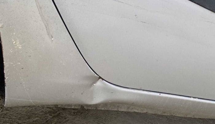 2014 Hyundai i10 MAGNA 1.1, Petrol, Manual, 55,165 km, Right running board - Slightly rusted