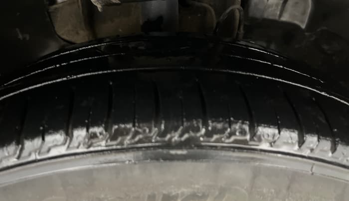 2019 Tata TIGOR XZ PLUS PETROL, Petrol, Manual, 1,05,743 km, Right Front Tyre Tread