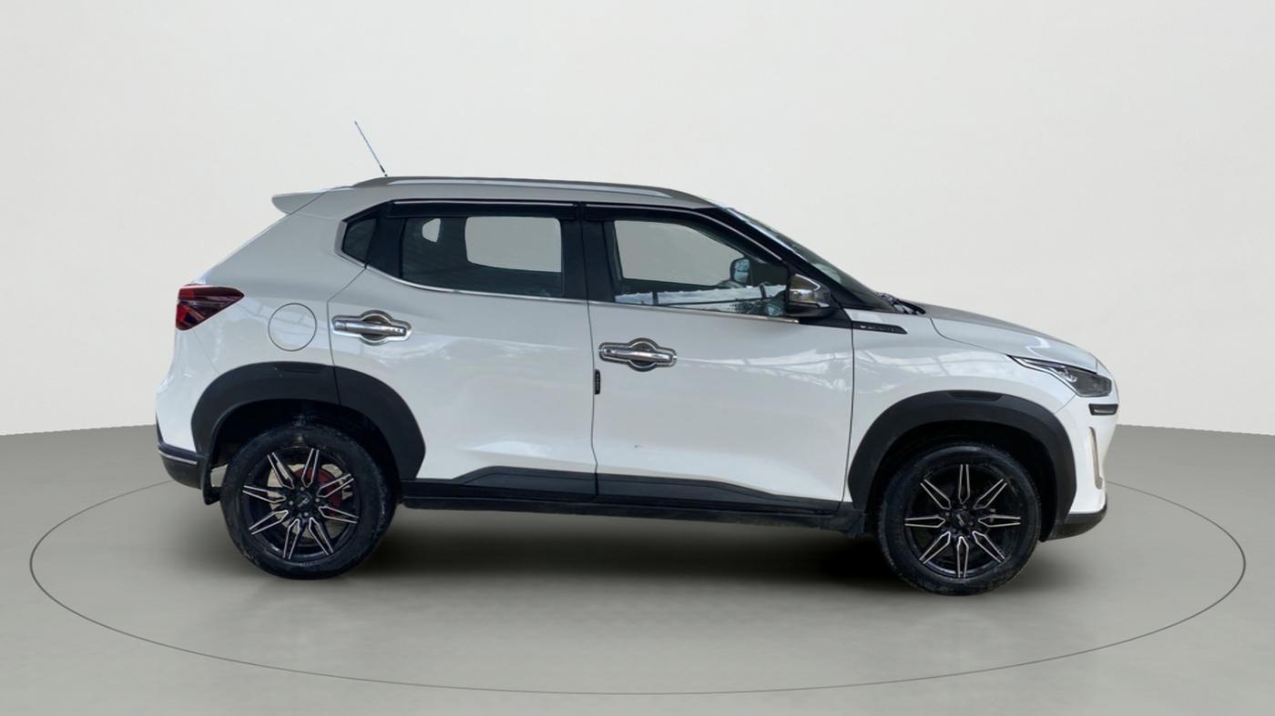 2021 Nissan MAGNITE XL TURBO, Petrol, Manual, 52,141 km, Right Side View