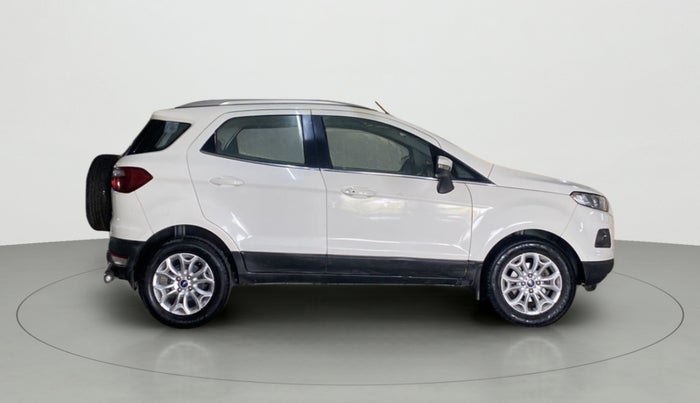 2016 Ford Ecosport TITANIUM 1.5L DIESEL, Diesel, Manual, 1,11,563 km, Right Side
