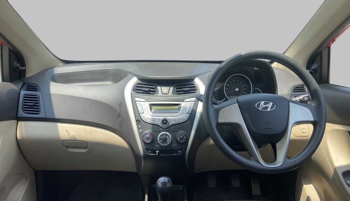 2016 Hyundai Eon MAGNA + AIRBAG, Petrol, Manual, 8,187 km, Dashboard