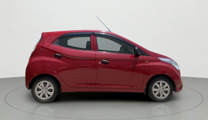 2016 Hyundai Eon MAGNA + AIRBAG, Petrol, Manual, 8,187 km, Right Side View