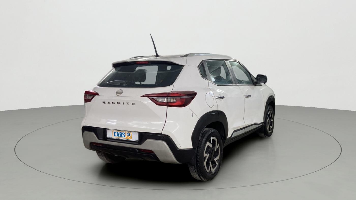 2021 Nissan MAGNITE XV MT, Petrol, Manual, 14,740 km, Right Back Diagonal