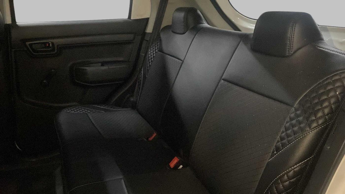 2021 Maruti S PRESSO VXI CNG, CNG, Manual, 15,012 km, Right Side Rear Door Cabin
