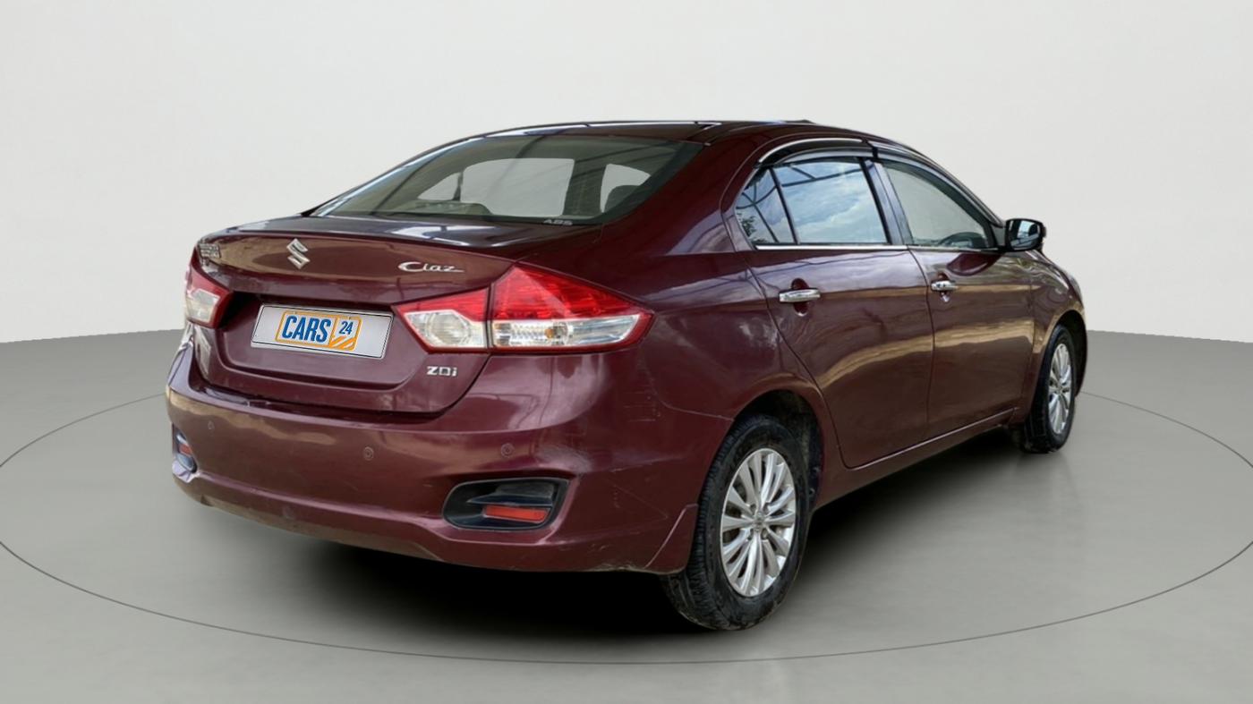 2015 Maruti Ciaz ZDI, Diesel, Manual, 1,15,516 km, Right Back Diagonal