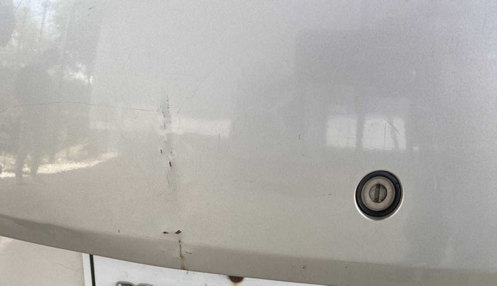 2014 Maruti Swift VXI, Petrol, Manual, 60,574 km, Dicky (Boot door) - Slightly dented