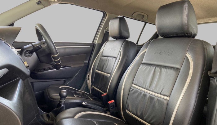 2014 Maruti Swift VXI, Petrol, Manual, 60,574 km, Right Side Front Door Cabin