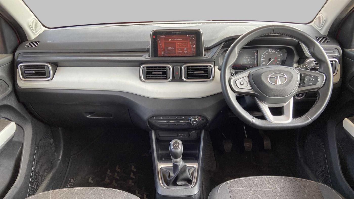 2021 Tata PUNCH CREATIVE  MT, Petrol, Manual, 9,332 km, Dashboard