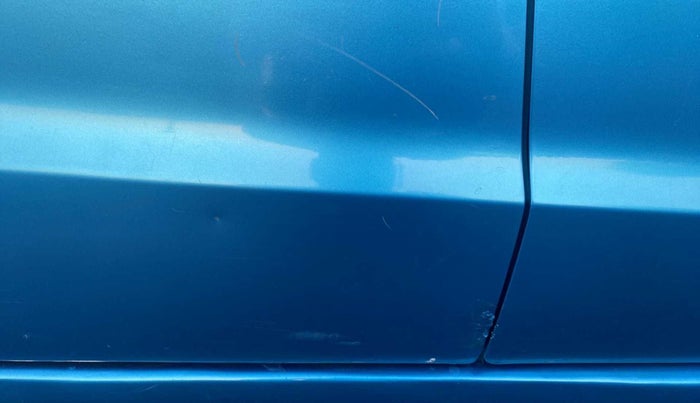 2011 Maruti A Star VXI (ABS) AT, Petrol, Automatic, 25,284 km, Right rear door - Paint has faded