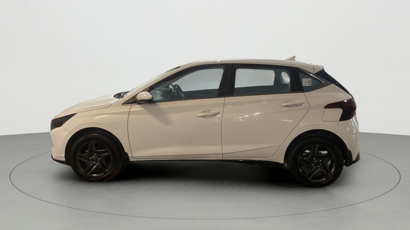 2022 Hyundai NEW I20 SPORTZ 1.2 AT, Petrol, Automatic, 17,385 km, Left Side