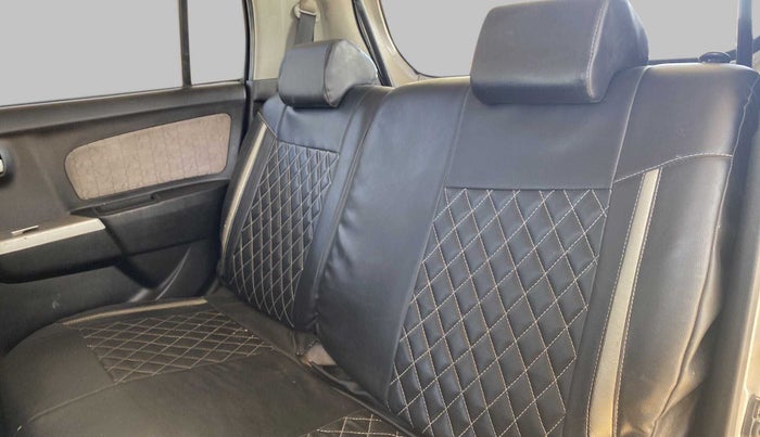 2014 Maruti Wagon R 1.0 VXI, Petrol, Manual, 63,838 km, Right Side Rear Door Cabin