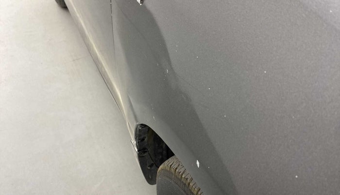 2014 Maruti Swift VXI, Petrol, Manual, 95,370 km, Right fender - Slightly dented