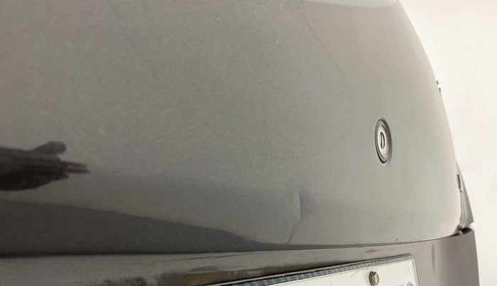 2014 Maruti Swift VXI, Petrol, Manual, 95,370 km, Dicky (Boot door) - Slightly dented