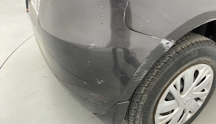 2014 Maruti Swift VXI, Petrol, Manual, 95,370 km, Rear bumper - Minor scratches