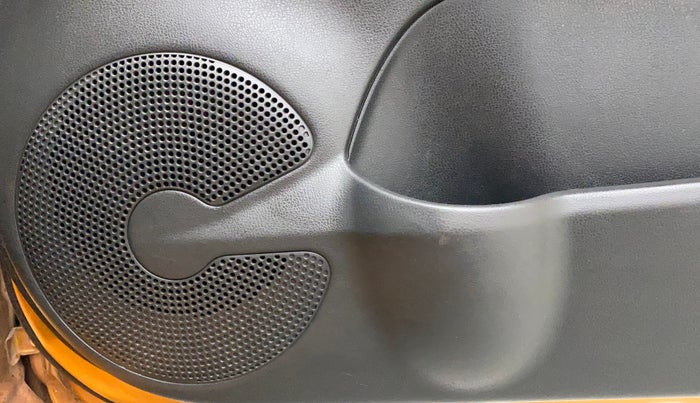 2016 Nissan Micra XV CVT, Petrol, Automatic, 57,410 km, Speaker