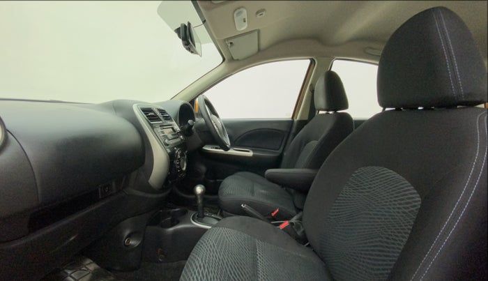 2016 Nissan Micra XV CVT, Petrol, Automatic, 57,410 km, Right Side Front Door Cabin