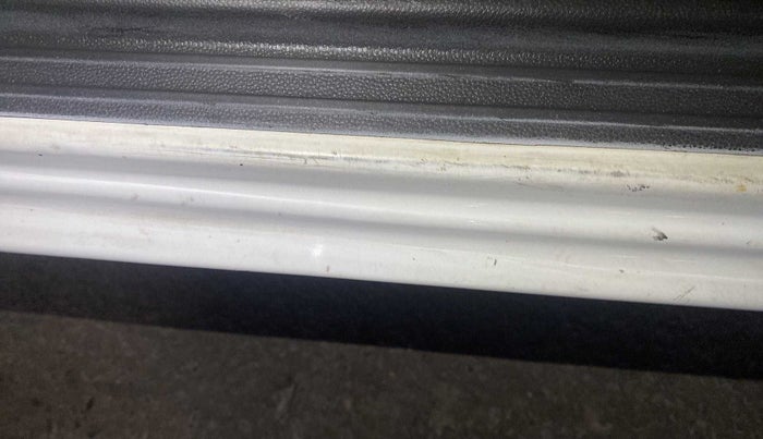 2018 Maruti Alto 800 LXI, Petrol, Manual, 41,279 km, Left running board - Minor scratches