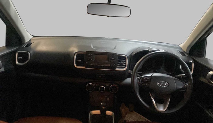 2020 Hyundai VENUE S 1.2, Petrol, Manual, 77,547 km, Dashboard