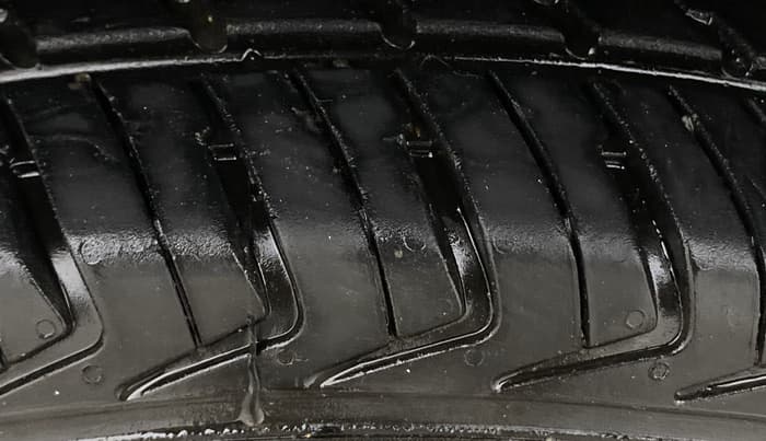 2024 Maruti Alto K10 VXI PLUS AMT, Petrol, Automatic, 37,679 km, Left Front Tyre Tread