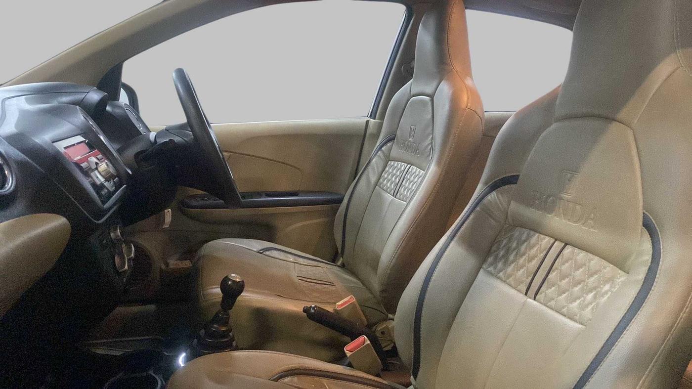 2015 Honda Brio S MT, Petrol, Manual, 47,527 km, Right Side Front Door Cabin
