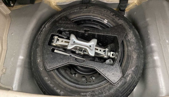 2018 Maruti Celerio VXI, Petrol, Manual, 38,581 km, Dicky (Boot door) - Jack/Tool not available