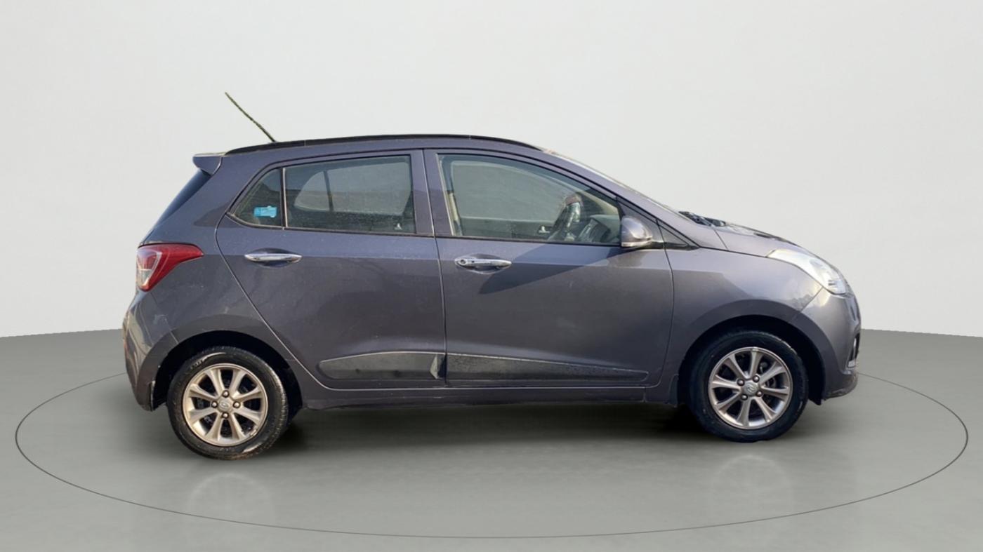 2016 Hyundai Grand i10 ASTA (O) AT 1.2 KAPPA VTVT, Petrol, Automatic, 30,527 km, Right Side View