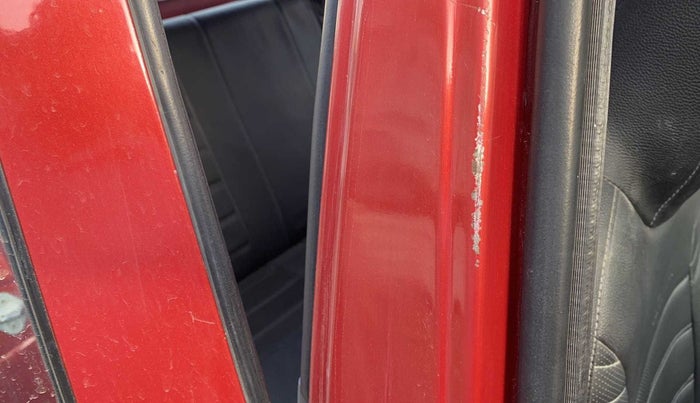 2018 Mahindra KUV 100 NXT K2 P 6 STR, Petrol, Manual, 12,882 km, Right B pillar - Minor scratches