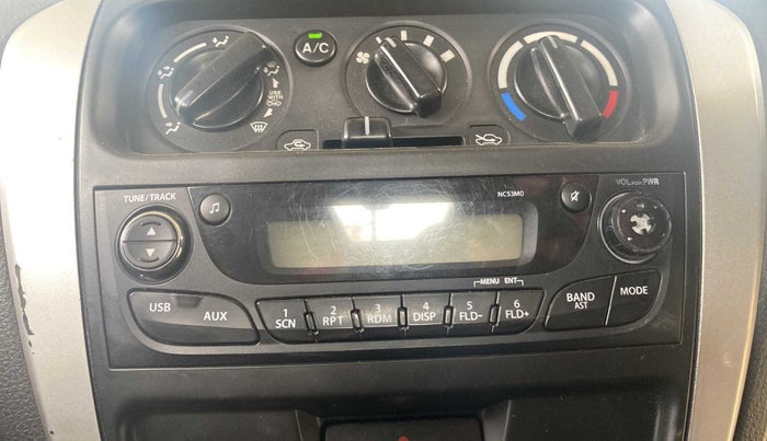 2017 Maruti Alto 800 VXI, Petrol, Manual, 43,082 km, Infotainment system - Button has minor damage