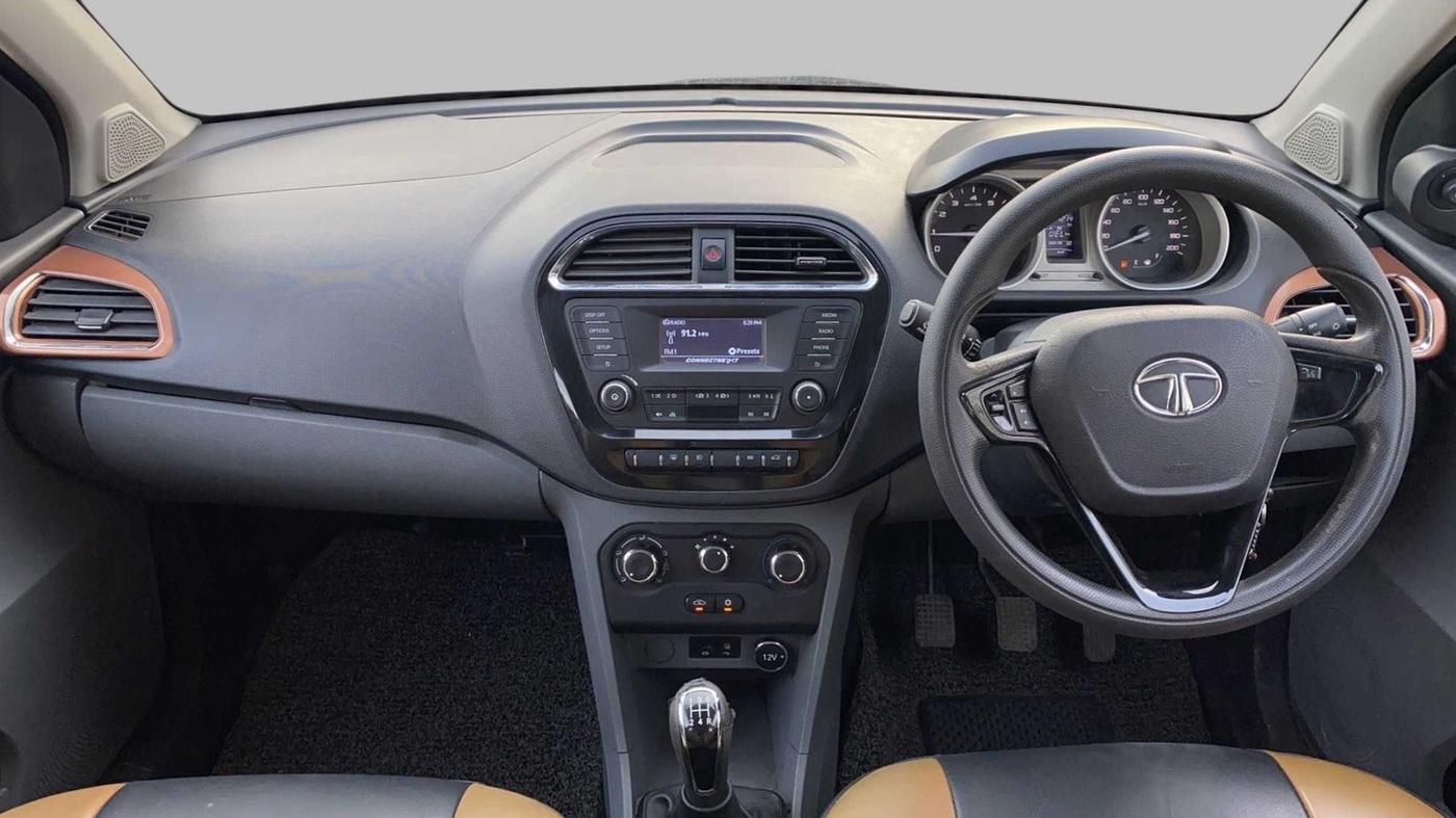 2017 Tata TIGOR XZ PETROL, Petrol, Manual, 37,210 km, Dashboard