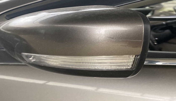 2021 Maruti Ciaz SIGMA 1.5 SHVS MT  PETROL, Petrol, Manual, 22,797 km, Left rear-view mirror - Mirror movement not proper