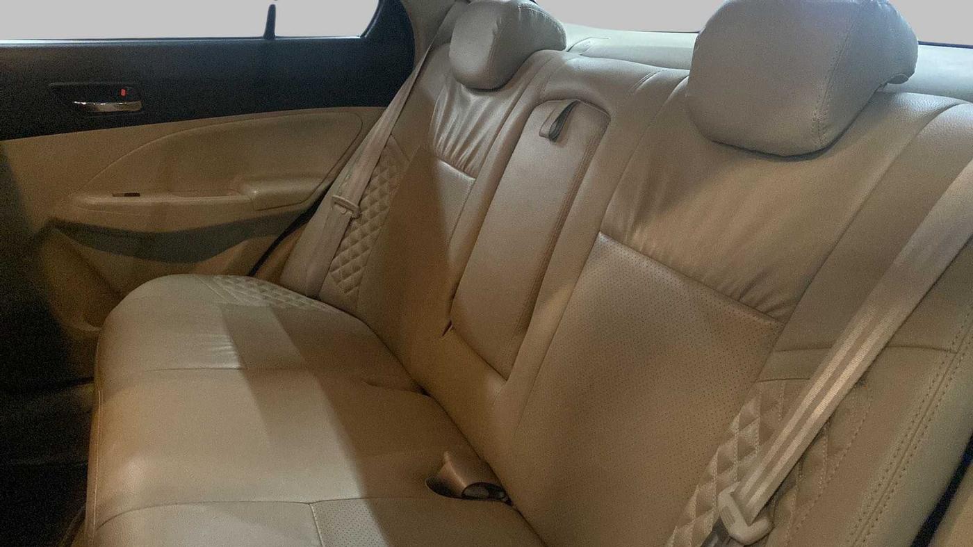 2018 Maruti Dzire VXI, Petrol, Manual, 22,970 km, Right Side Rear Door Cabin