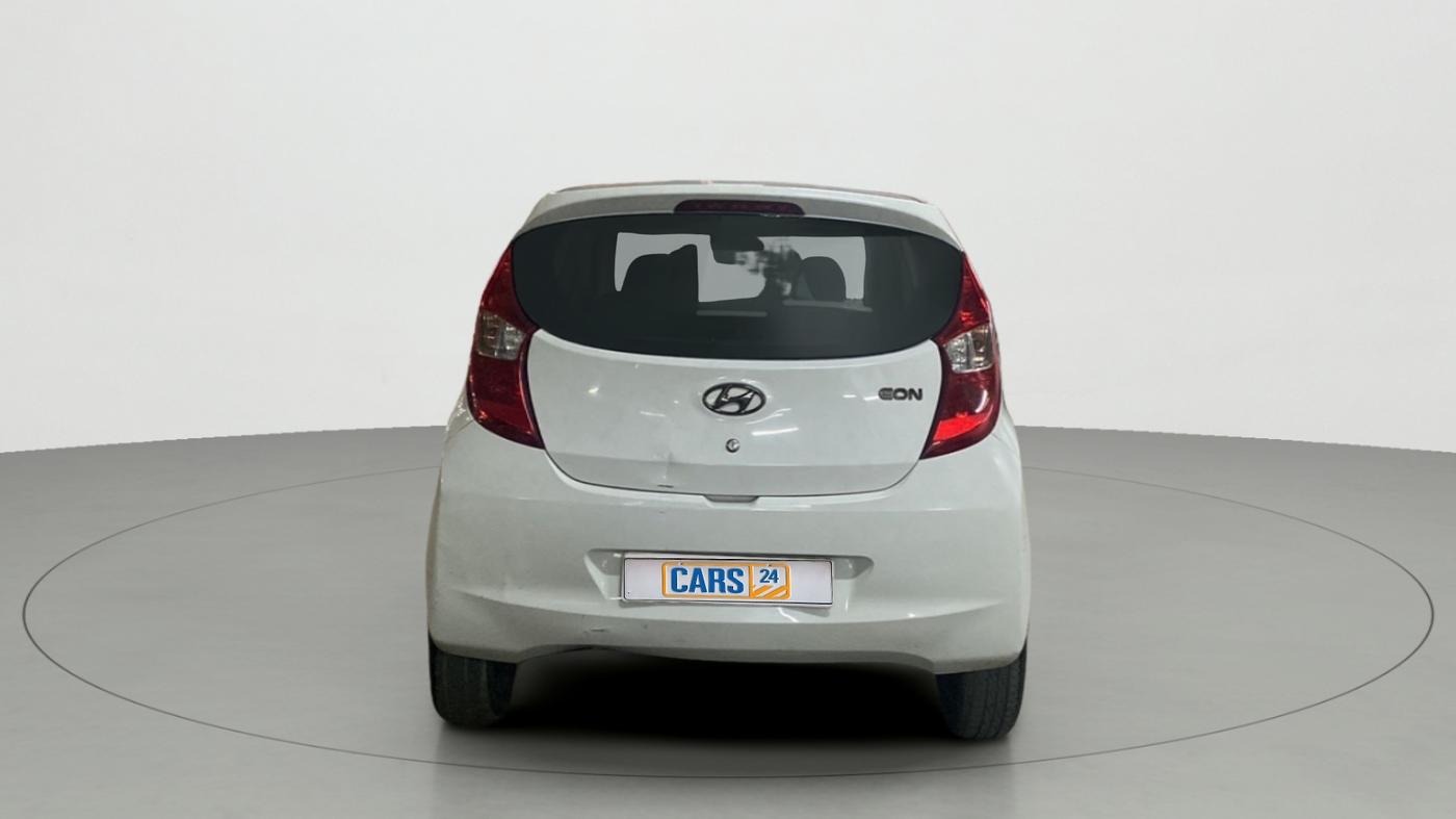 2017 Hyundai Eon MAGNA + AIRBAG, Petrol, Manual, 96,884 km, Back/Rear