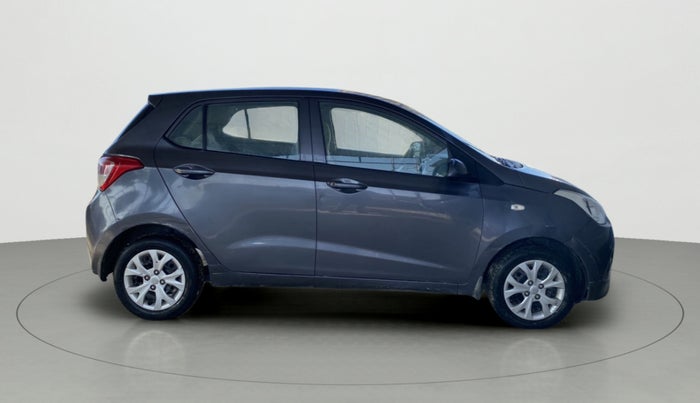 2015 Hyundai Grand i10 MAGNA 1.2 KAPPA VTVT, Petrol, Manual, 12,558 km, Right Side View