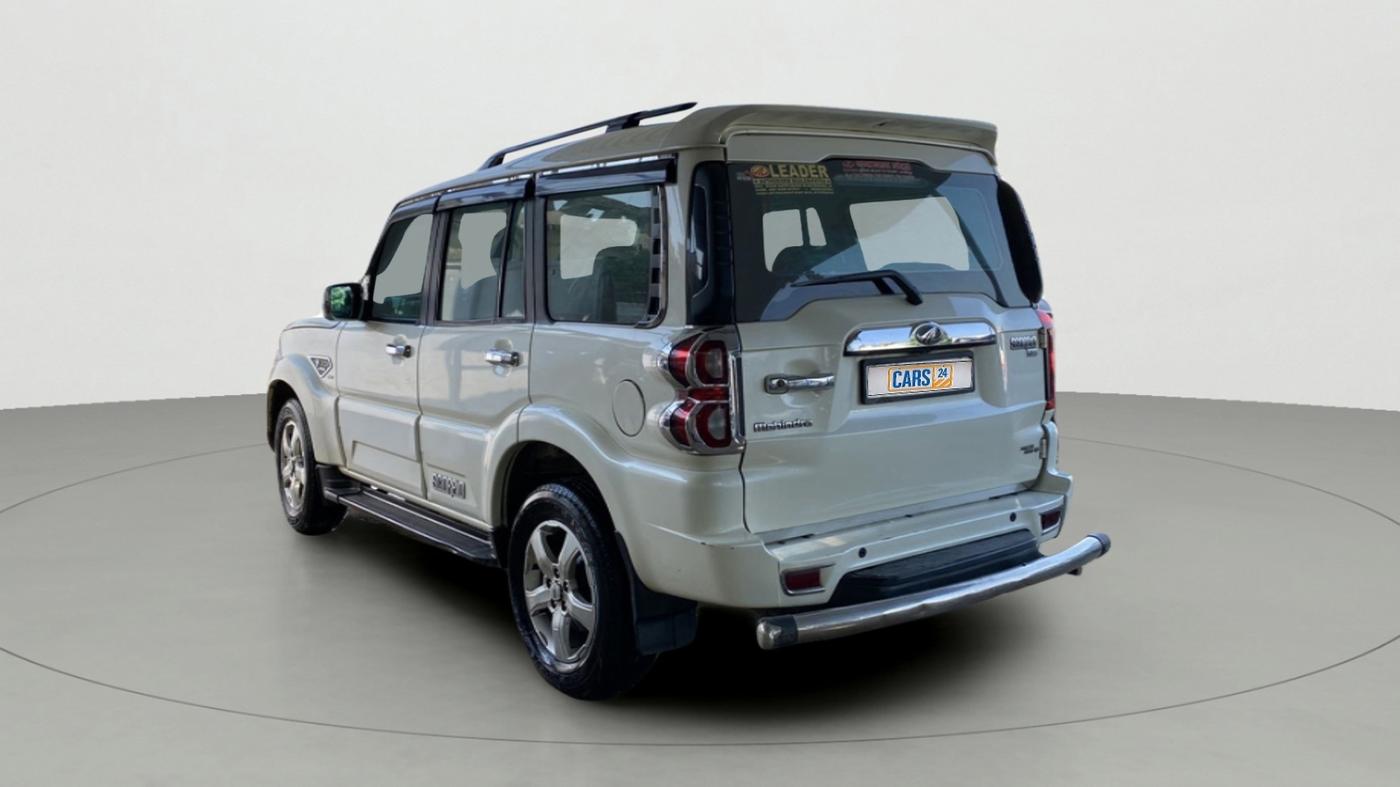 2018 Mahindra Scorpio S11 2WD, Diesel, Manual, 73,617 km, Left Back Diagonal