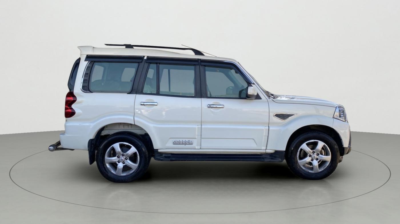 2018 Mahindra Scorpio S11 2WD, Diesel, Manual, 73,617 km, Right Side View