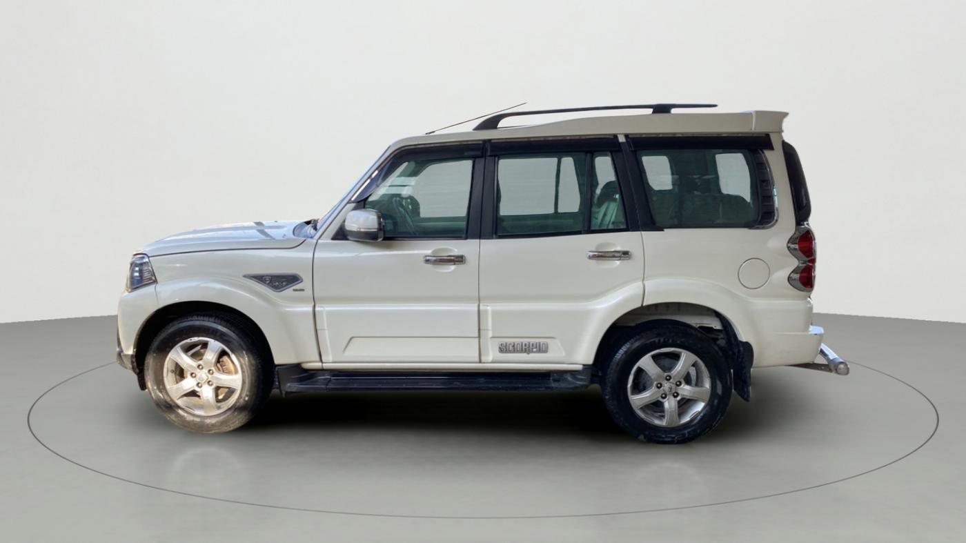 2018 Mahindra Scorpio S11 2WD, Diesel, Manual, 73,617 km, Left Side